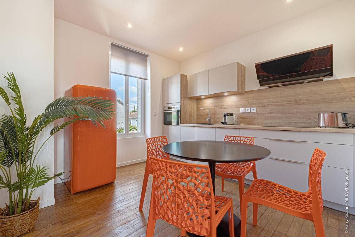 Les Suites Locarno Limoges Ngoại thất bức ảnh